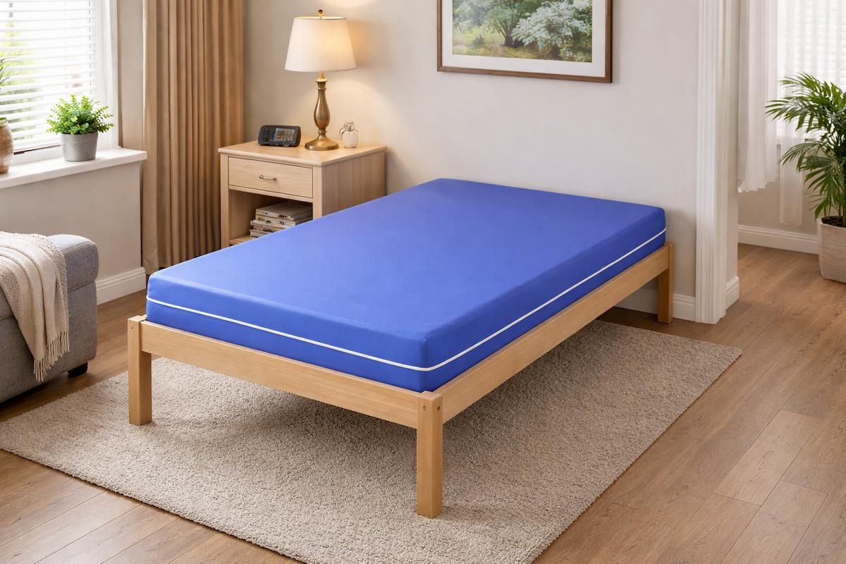 Ambiente dormitorio 2 con colchón geriatrico hr